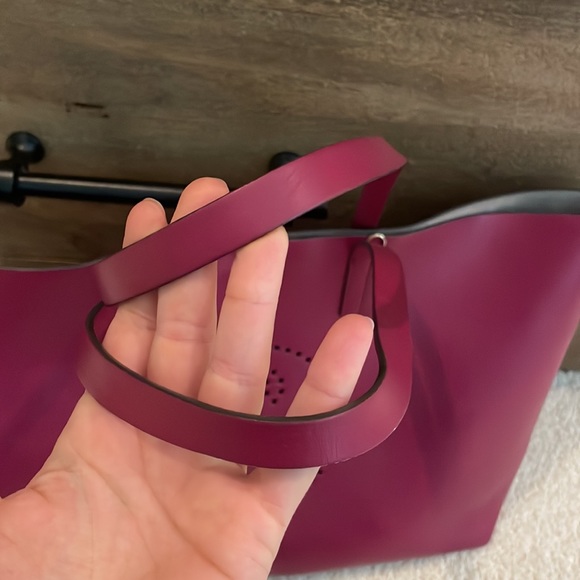 Anya Hindmarch Ebury Smiley Shopper Leather Tote Bag - Picture 4 of 13